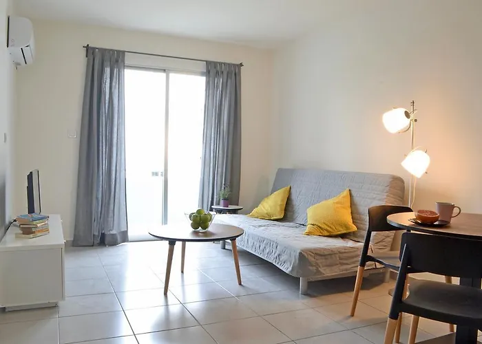 Athena Homes לימסול