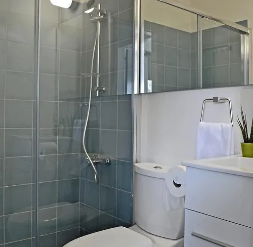 דירה Athena Homes