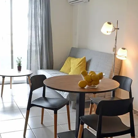 Athena Holiday Homes Apartman *